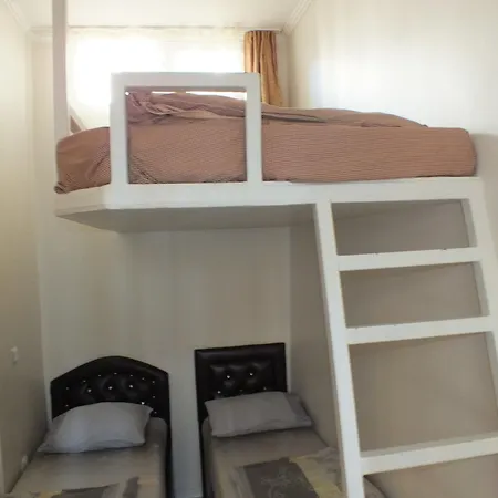 Apartment Taksim 9 *