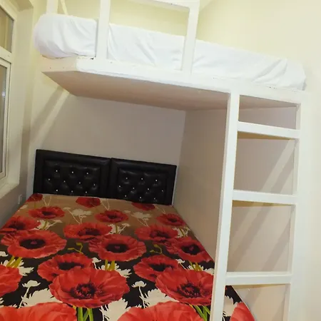 Taksim 9 Apartament *
